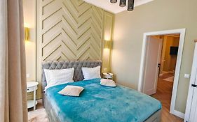 Olive 1 - W Free Parking, Self-Checkin, 5 Min From Aquapark Nymphaea